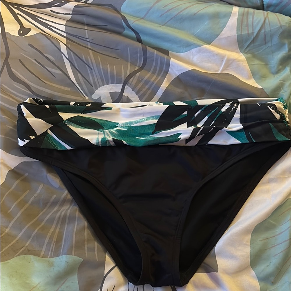 Kenneth Cole bikini bottoms